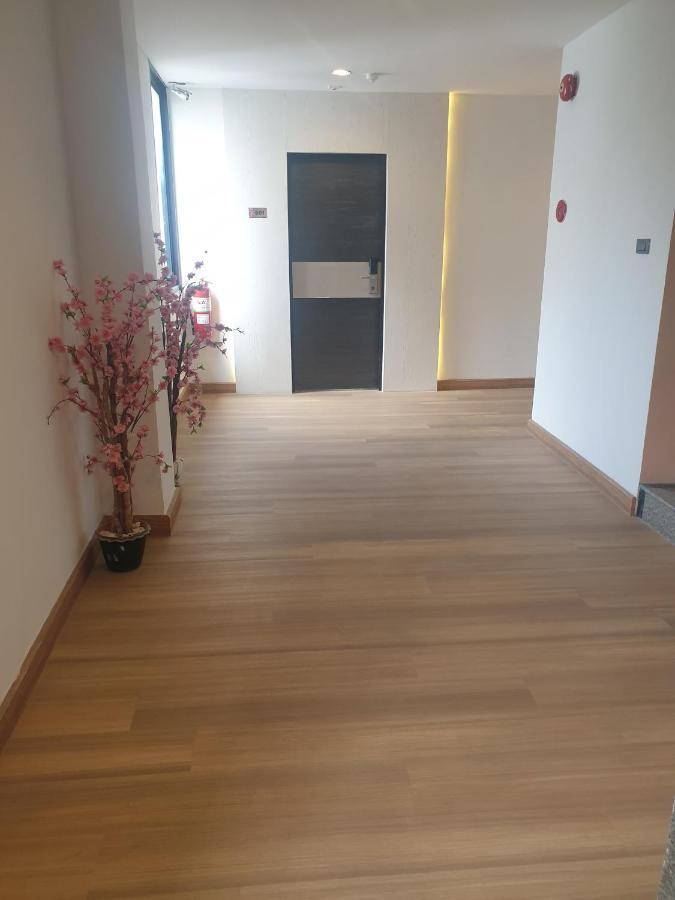 בנגקוק Sakura Sky Residence מראה חיצוני תמונה