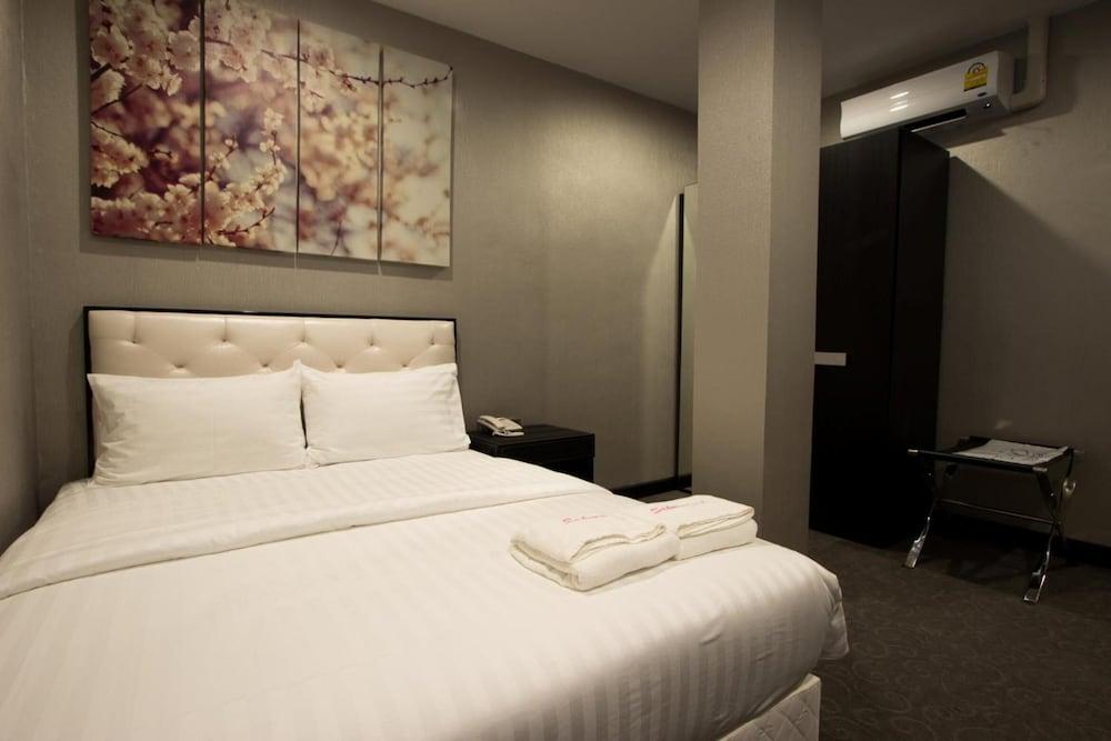 בנגקוק Sakura Sky Residence מראה חיצוני תמונה
