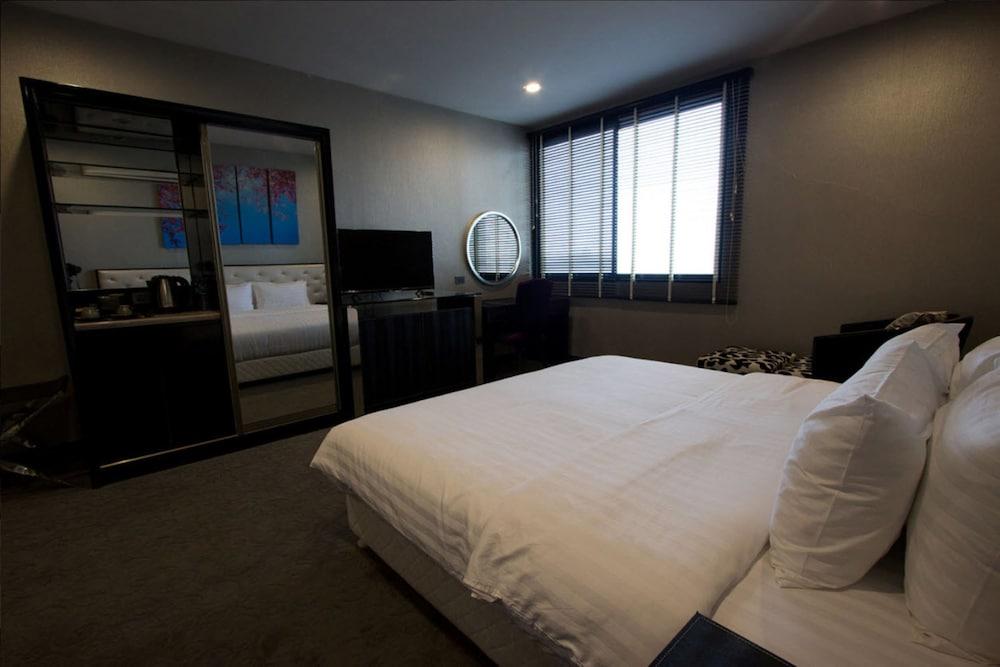 בנגקוק Sakura Sky Residence מראה חיצוני תמונה