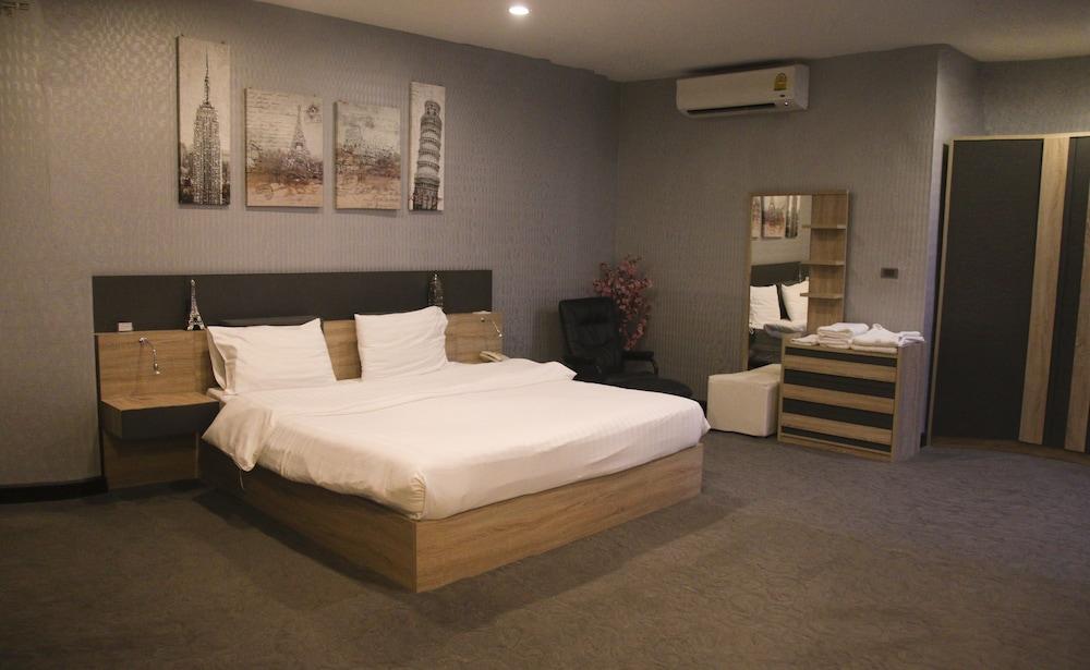 בנגקוק Sakura Sky Residence מראה חיצוני תמונה