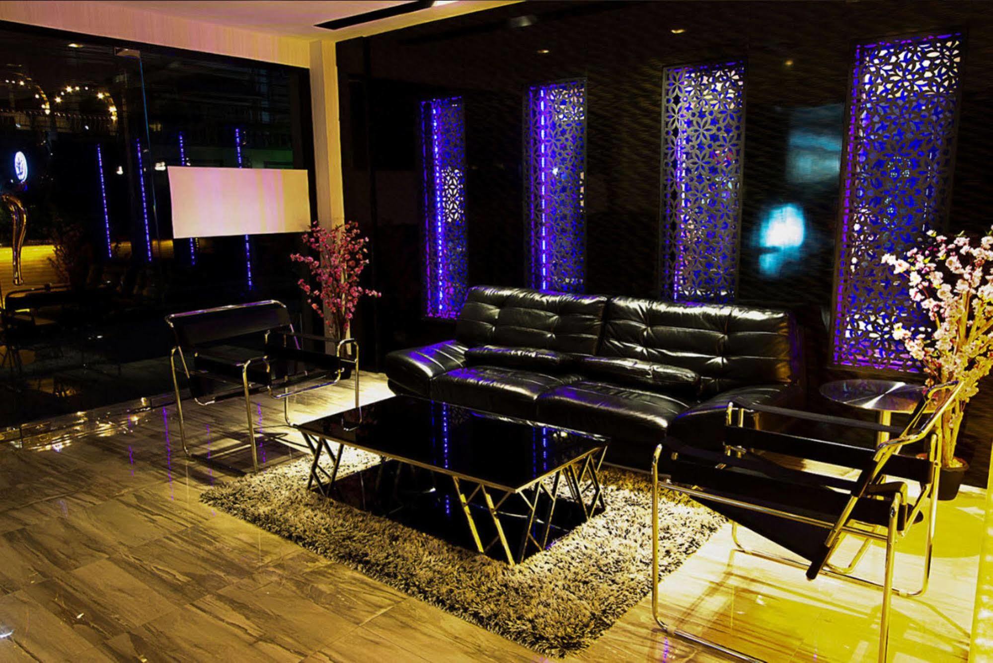 בנגקוק Sakura Sky Residence מראה חיצוני תמונה